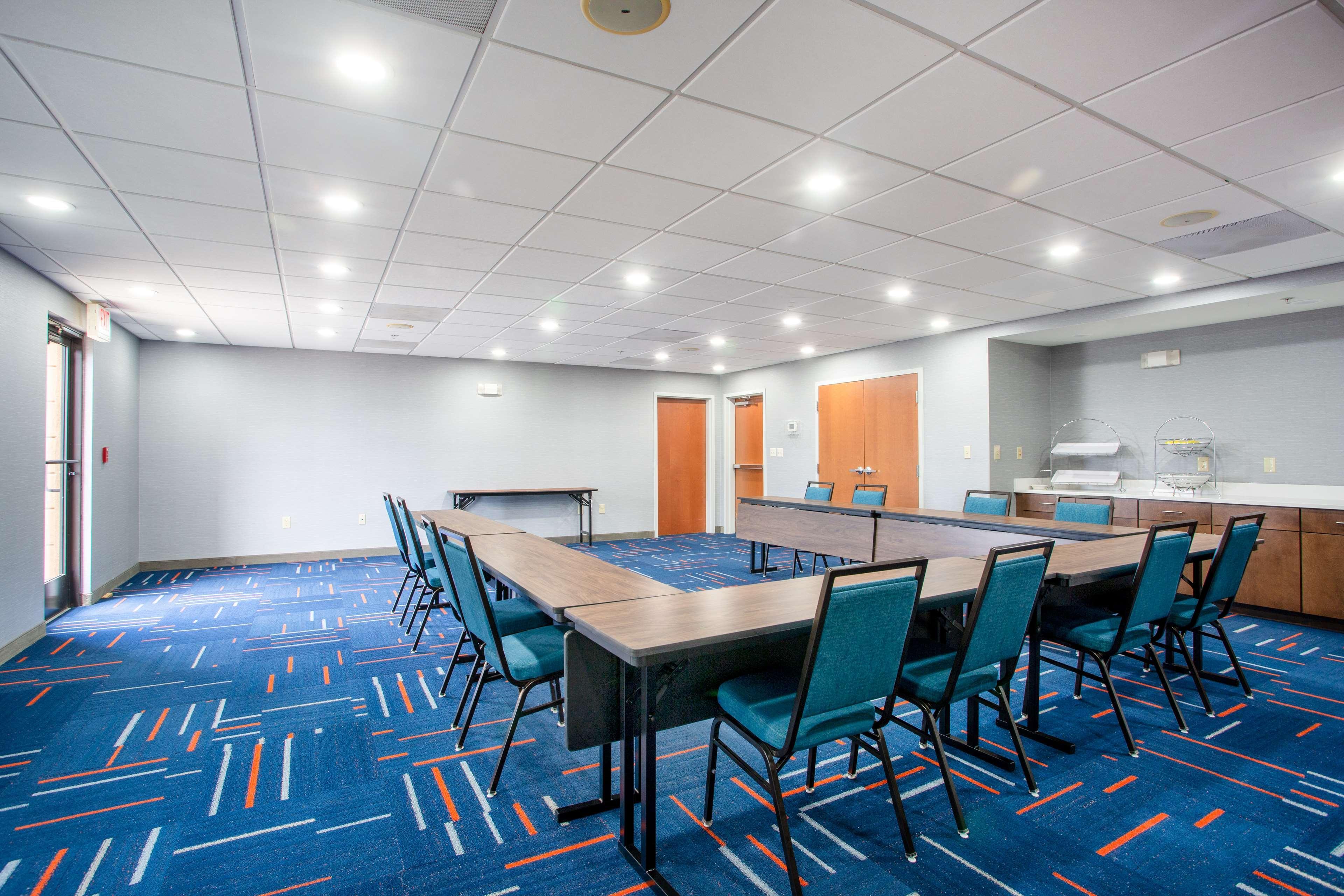 Hampton Inn Elkins Εξωτερικό φωτογραφία
