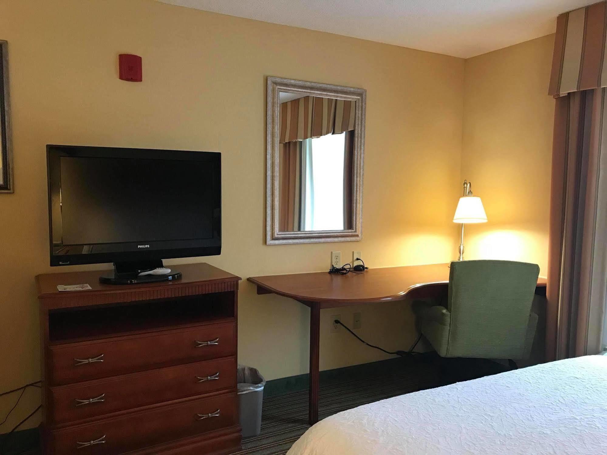 Hampton Inn Elkins Εξωτερικό φωτογραφία