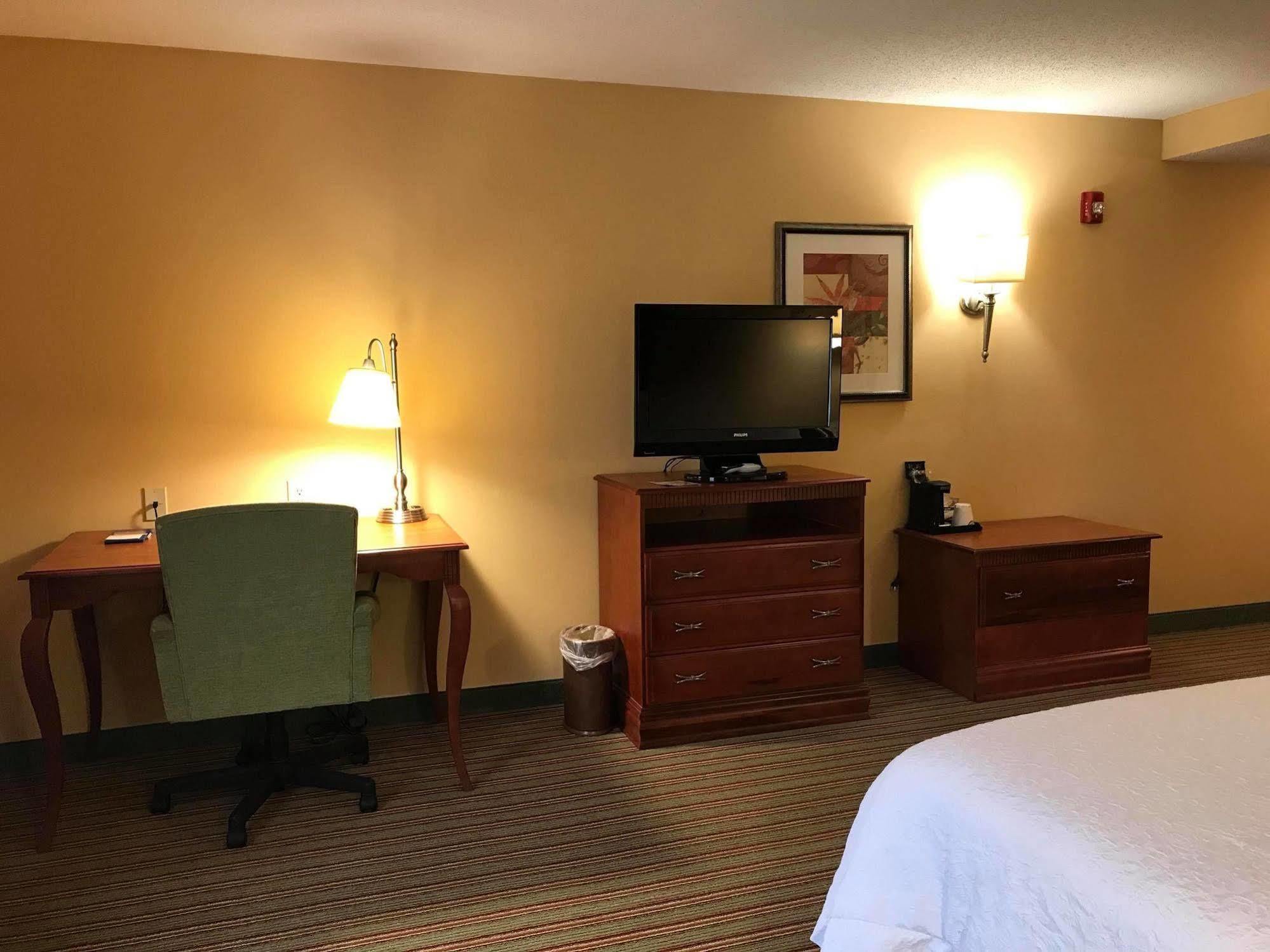 Hampton Inn Elkins Εξωτερικό φωτογραφία