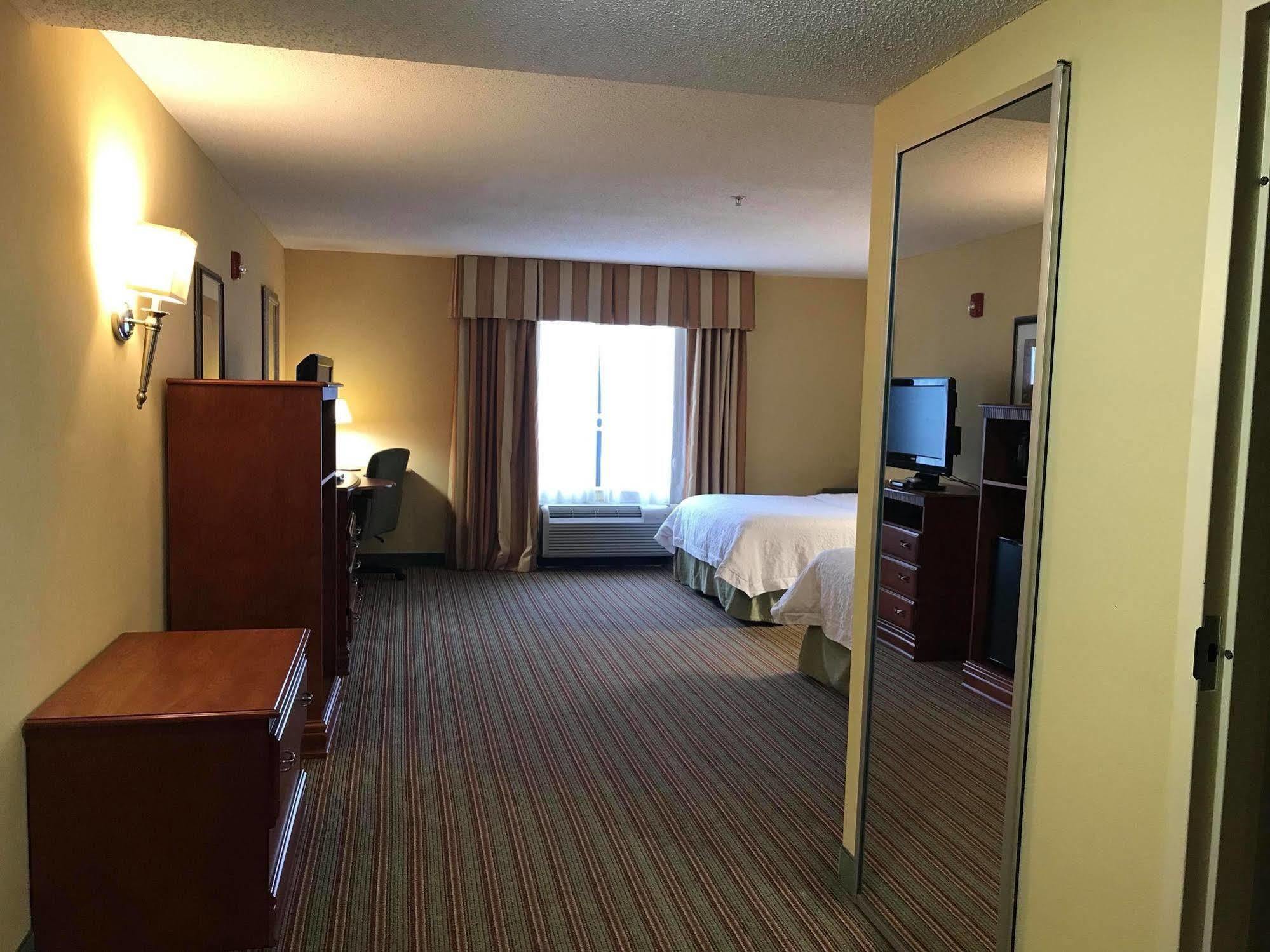 Hampton Inn Elkins Εξωτερικό φωτογραφία